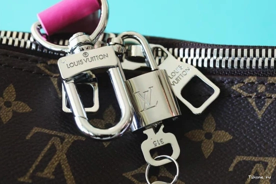 Affordable 50 VUITTON KEEPALL BANDOULIÈRE LOUIS 0822